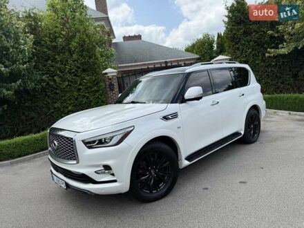 Белый Инфинити QX80, объемом двигателя 5.55 л и пробегом 117 тыс. км за 30999 $, фото 1 на Automoto.ua