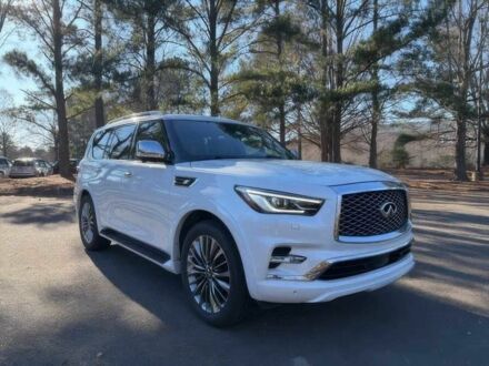 Білий Інфініті QX80, об'ємом двигуна 5.6 л та пробігом 14 тис. км за 15000 $, фото 1 на Automoto.ua
