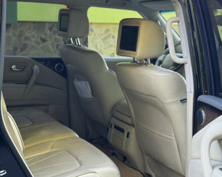 Черный Инфинити QX80, объемом двигателя 5.55 л и пробегом 298 тыс. км за 20700 $, фото 27 на Automoto.ua