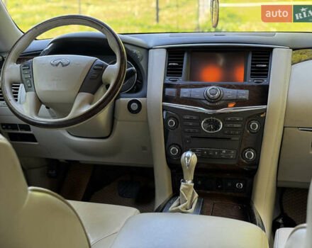 Черный Инфинити QX80, объемом двигателя 5.55 л и пробегом 298 тыс. км за 20700 $, фото 32 на Automoto.ua