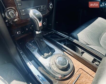 Черный Инфинити QX80, объемом двигателя 5.55 л и пробегом 165 тыс. км за 22000 $, фото 19 на Automoto.ua