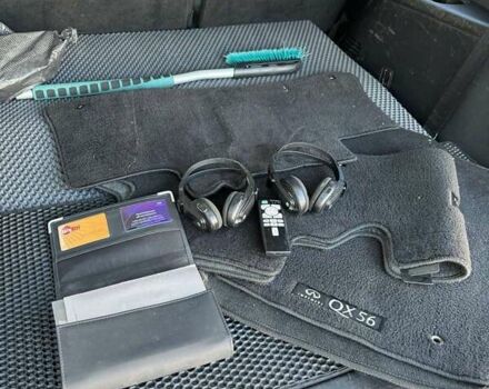 Черный Инфинити QX80, объемом двигателя 5.55 л и пробегом 165 тыс. км за 22000 $, фото 5 на Automoto.ua