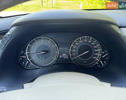 Черный Инфинити QX80, объемом двигателя 5.55 л и пробегом 298 тыс. км за 20700 $, фото 12 на Automoto.ua