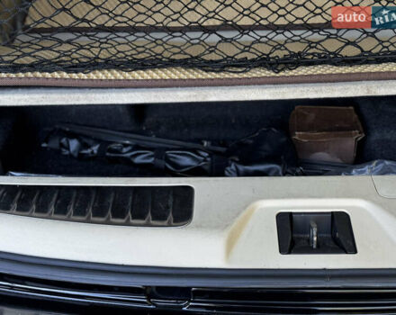 Черный Инфинити QX80, объемом двигателя 5.55 л и пробегом 298 тыс. км за 20700 $, фото 25 на Automoto.ua