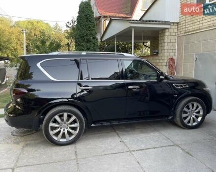 Черный Инфинити QX80, объемом двигателя 5.55 л и пробегом 198 тыс. км за 21999 $, фото 8 на Automoto.ua