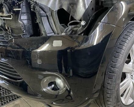 Черный Инфинити QX80, объемом двигателя 5.55 л и пробегом 198 тыс. км за 21999 $, фото 5 на Automoto.ua