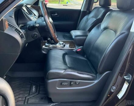 Черный Инфинити QX80, объемом двигателя 5.6 л и пробегом 74 тыс. км за 13000 $, фото 8 на Automoto.ua