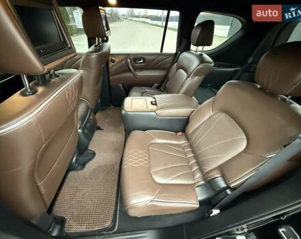 Чорний Інфініті QX80, об'ємом двигуна 5.55 л та пробігом 158 тис. км за 24500 $, фото 63 на Automoto.ua