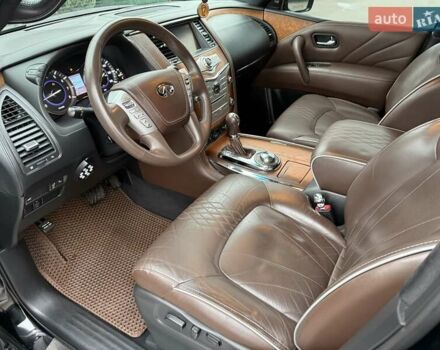 Чорний Інфініті QX80, об'ємом двигуна 5.55 л та пробігом 158 тис. км за 24500 $, фото 49 на Automoto.ua