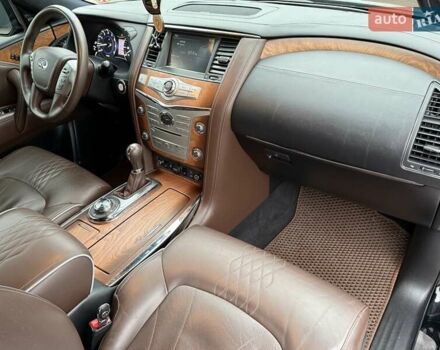 Чорний Інфініті QX80, об'ємом двигуна 5.55 л та пробігом 158 тис. км за 24500 $, фото 76 на Automoto.ua