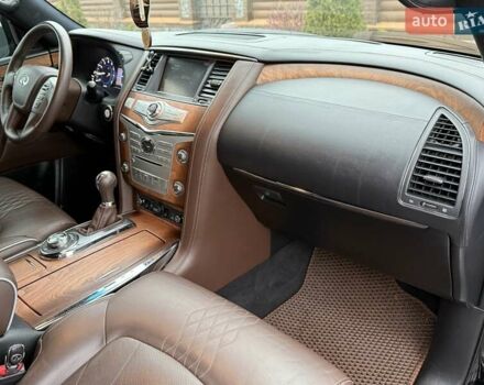 Чорний Інфініті QX80, об'ємом двигуна 5.55 л та пробігом 158 тис. км за 24500 $, фото 71 на Automoto.ua