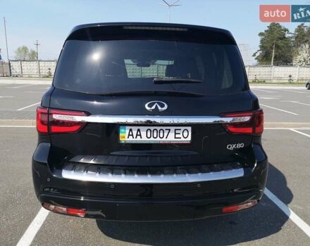 Чорний Інфініті QX80, об'ємом двигуна 5.55 л та пробігом 95 тис. км за 37900 $, фото 3 на Automoto.ua