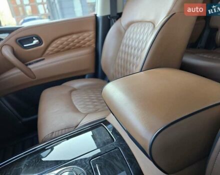 Чорний Інфініті QX80, об'ємом двигуна 5.55 л та пробігом 107 тис. км за 32300 $, фото 30 на Automoto.ua