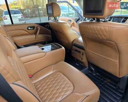 Чорний Інфініті QX80, об'ємом двигуна 5.55 л та пробігом 107 тис. км за 32300 $, фото 25 на Automoto.ua
