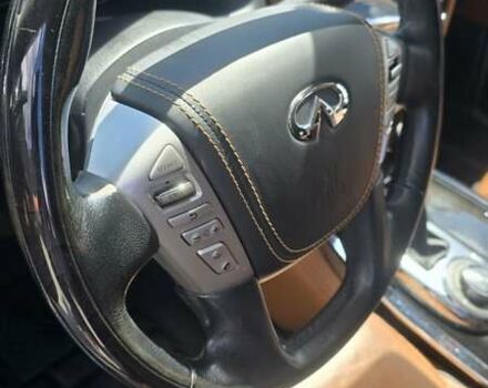 Черный Инфинити QX80, объемом двигателя 5.55 л и пробегом 107 тыс. км за 31500 $, фото 8 на Automoto.ua