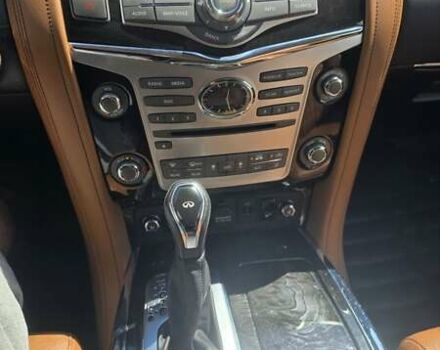 Черный Инфинити QX80, объемом двигателя 5.55 л и пробегом 107 тыс. км за 31500 $, фото 10 на Automoto.ua