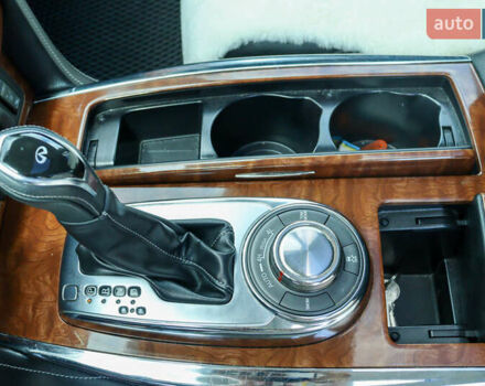 Черный Инфинити QX80, объемом двигателя 5.55 л и пробегом 32 тыс. км за 41500 $, фото 27 на Automoto.ua