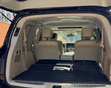 Черный Инфинити QX80, объемом двигателя 5.55 л и пробегом 95 тыс. км за 35000 $, фото 16 на Automoto.ua