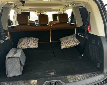 Черный Инфинити QX80, объемом двигателя 5.55 л и пробегом 58 тыс. км за 41000 $, фото 12 на Automoto.ua