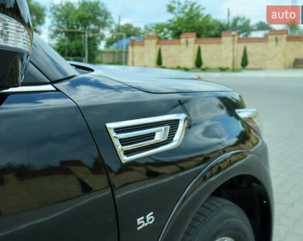 Черный Инфинити QX80, объемом двигателя 5.55 л и пробегом 32 тыс. км за 41500 $, фото 4 на Automoto.ua