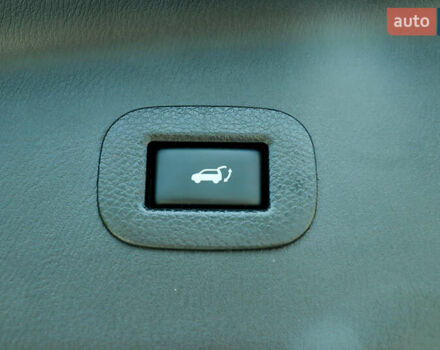 Черный Инфинити QX80, объемом двигателя 5.55 л и пробегом 32 тыс. км за 41500 $, фото 42 на Automoto.ua