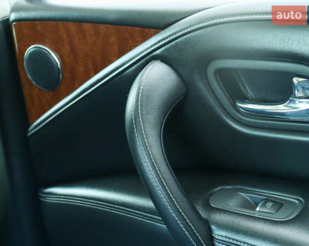 Черный Инфинити QX80, объемом двигателя 5.55 л и пробегом 32 тыс. км за 41500 $, фото 33 на Automoto.ua