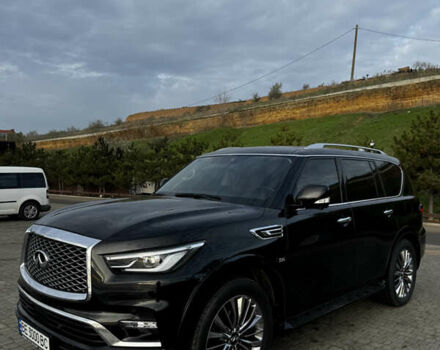 Черный Инфинити QX80, объемом двигателя 5.55 л и пробегом 58 тыс. км за 41000 $, фото 4 на Automoto.ua