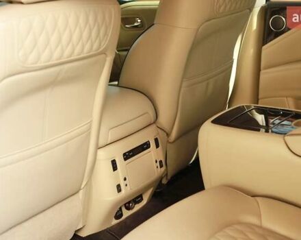 Черный Инфинити QX80, объемом двигателя 5.55 л и пробегом 95 тыс. км за 35000 $, фото 14 на Automoto.ua