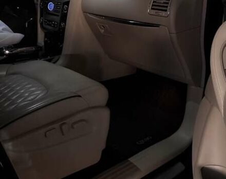 Черный Инфинити QX80, объемом двигателя 5.55 л и пробегом 95 тыс. км за 35000 $, фото 5 на Automoto.ua