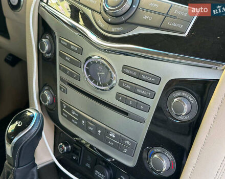 Черный Инфинити QX80, объемом двигателя 5.6 л и пробегом 95 тыс. км за 34490 $, фото 37 на Automoto.ua