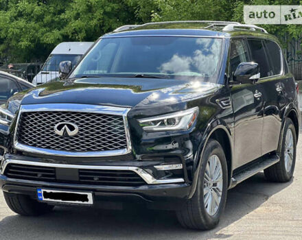 Черный Инфинити QX80, объемом двигателя 5.6 л и пробегом 85 тыс. км за 35999 $, фото 2 на Automoto.ua