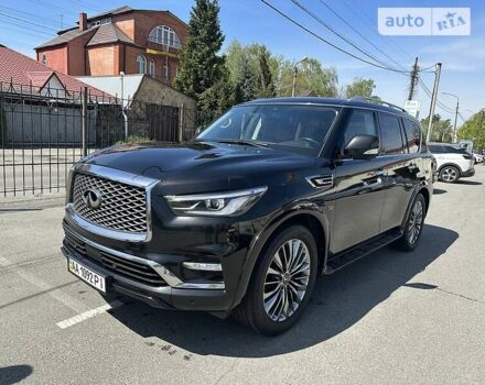 Чорний Інфініті QX80, об'ємом двигуна 5.6 л та пробігом 137 тис. км за 47000 $, фото 1 на Automoto.ua