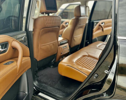 Черный Инфинити QX80, объемом двигателя 5.55 л и пробегом 58 тыс. км за 41000 $, фото 11 на Automoto.ua