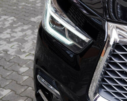 Черный Инфинити QX80, объемом двигателя 5.55 л и пробегом 15 тыс. км за 45000 $, фото 3 на Automoto.ua