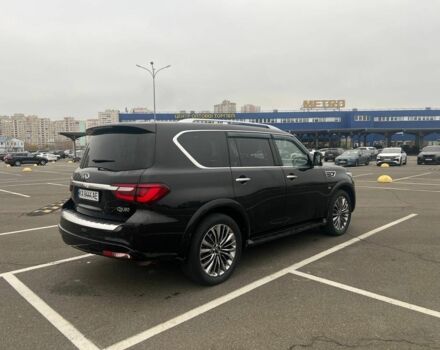 Чорний Інфініті QX80, об'ємом двигуна 5.6 л та пробігом 95 тис. км за 43000 $, фото 1 на Automoto.ua