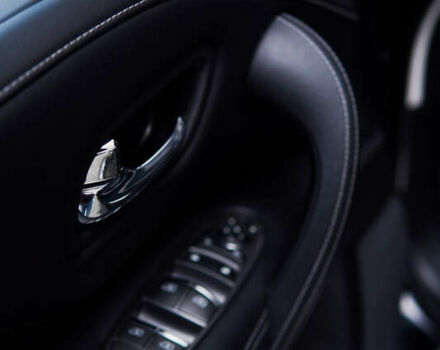 Черный Инфинити QX80, объемом двигателя 5.55 л и пробегом 15 тыс. км за 45000 $, фото 9 на Automoto.ua