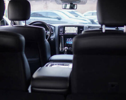 Черный Инфинити QX80, объемом двигателя 5.55 л и пробегом 15 тыс. км за 45000 $, фото 30 на Automoto.ua