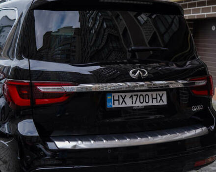 Черный Инфинити QX80, объемом двигателя 5.55 л и пробегом 15 тыс. км за 45000 $, фото 68 на Automoto.ua