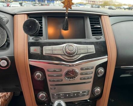 Чорний Інфініті QX80, об'ємом двигуна 5.6 л та пробігом 95 тис. км за 43000 $, фото 4 на Automoto.ua