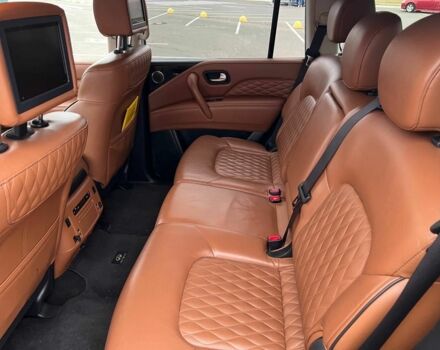 Чорний Інфініті QX80, об'ємом двигуна 5.6 л та пробігом 95 тис. км за 43000 $, фото 7 на Automoto.ua