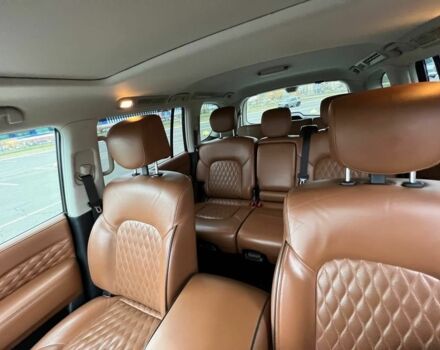 Чорний Інфініті QX80, об'ємом двигуна 5.6 л та пробігом 95 тис. км за 43000 $, фото 6 на Automoto.ua