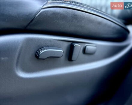 Черный Инфинити QX80, объемом двигателя 5.55 л и пробегом 80 тыс. км за 46500 $, фото 41 на Automoto.ua