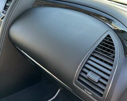 Черный Инфинити QX80, объемом двигателя 5.55 л и пробегом 29 тыс. км за 59900 $, фото 17 на Automoto.ua