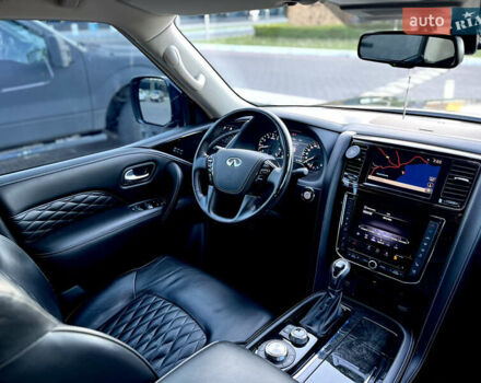 Черный Инфинити QX80, объемом двигателя 5.55 л и пробегом 80 тыс. км за 46500 $, фото 23 на Automoto.ua