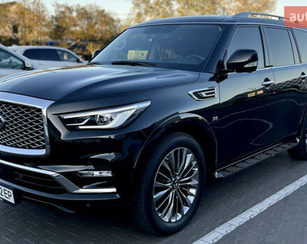 Черный Инфинити QX80, объемом двигателя 5.55 л и пробегом 80 тыс. км за 46500 $, фото 4 на Automoto.ua