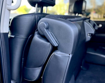 Черный Инфинити QX80, объемом двигателя 5.55 л и пробегом 80 тыс. км за 46500 $, фото 43 на Automoto.ua