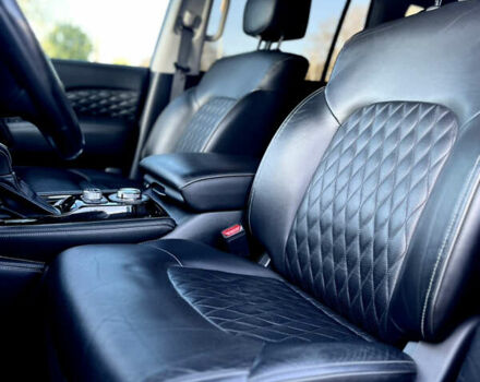 Черный Инфинити QX80, объемом двигателя 5.55 л и пробегом 80 тыс. км за 46500 $, фото 21 на Automoto.ua