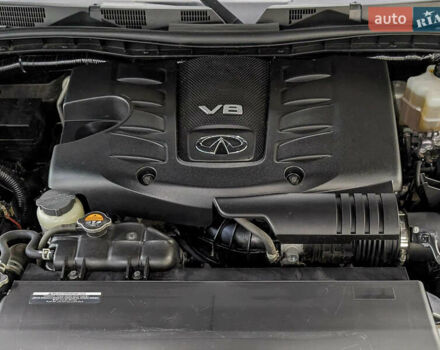 Черный Инфинити QX80, объемом двигателя 5.6 л и пробегом 55 тыс. км за 50000 $, фото 3 на Automoto.ua