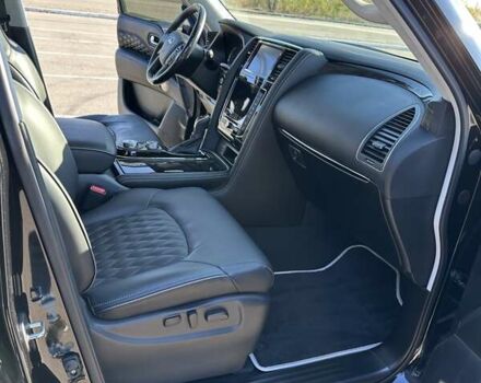 Черный Инфинити QX80, объемом двигателя 5.55 л и пробегом 29 тыс. км за 59900 $, фото 19 на Automoto.ua