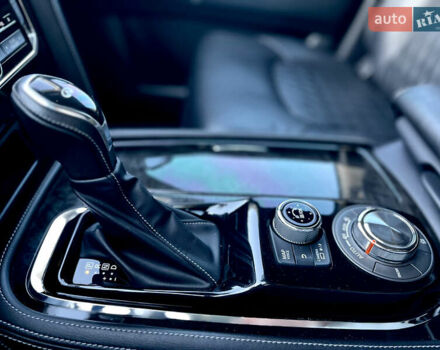 Черный Инфинити QX80, объемом двигателя 5.55 л и пробегом 80 тыс. км за 46500 $, фото 33 на Automoto.ua